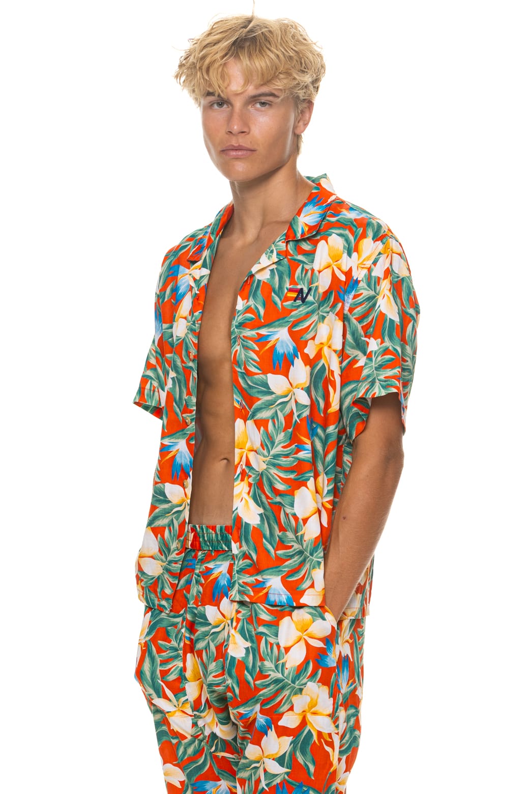 UNISEX COTTON LUXE POPLIN RESORT SHIRT - RED // KAUAI - Image 10