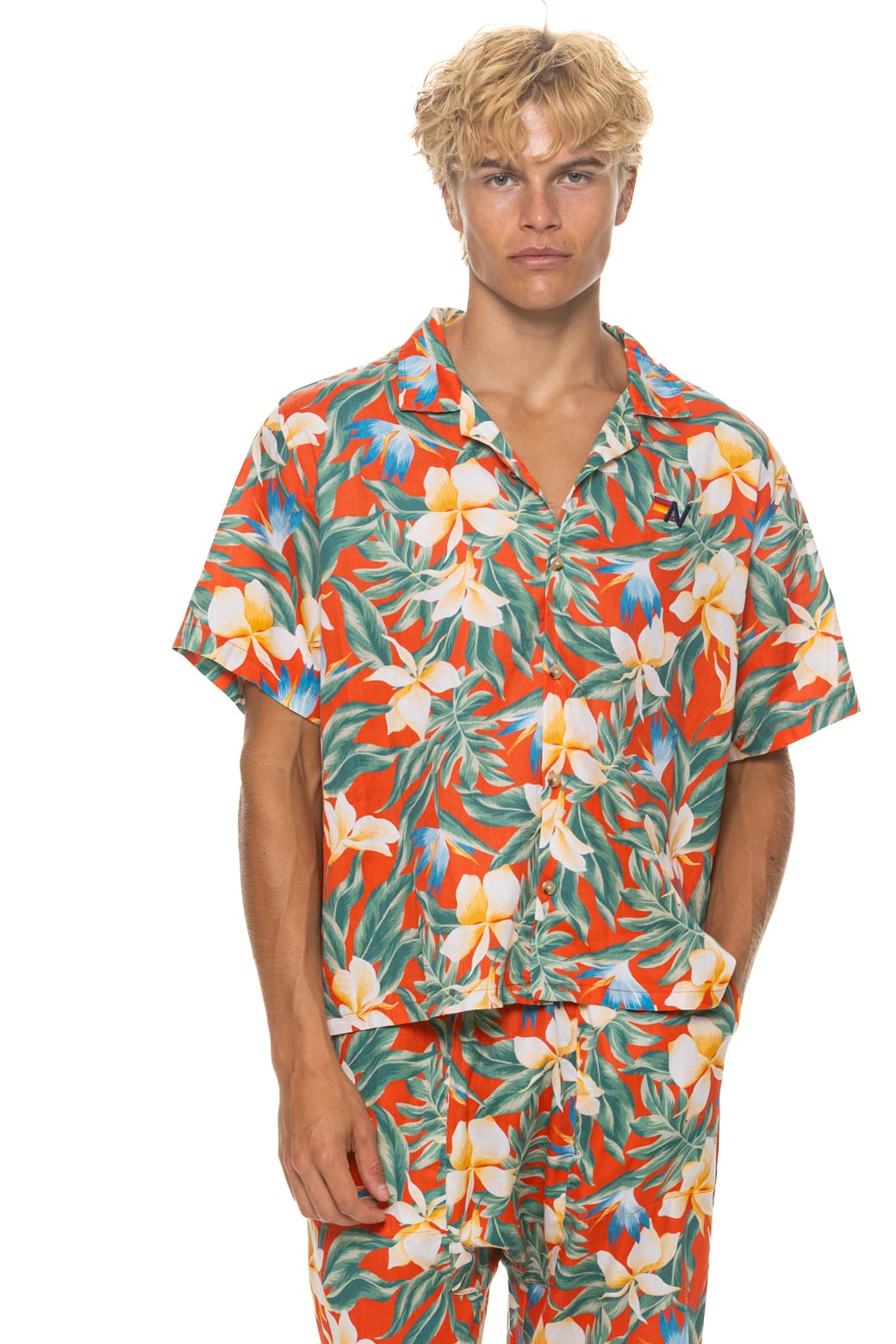 UNISEX COTTON LUXE POPLIN RESORT SHIRT - RED // KAUAI - Image 6