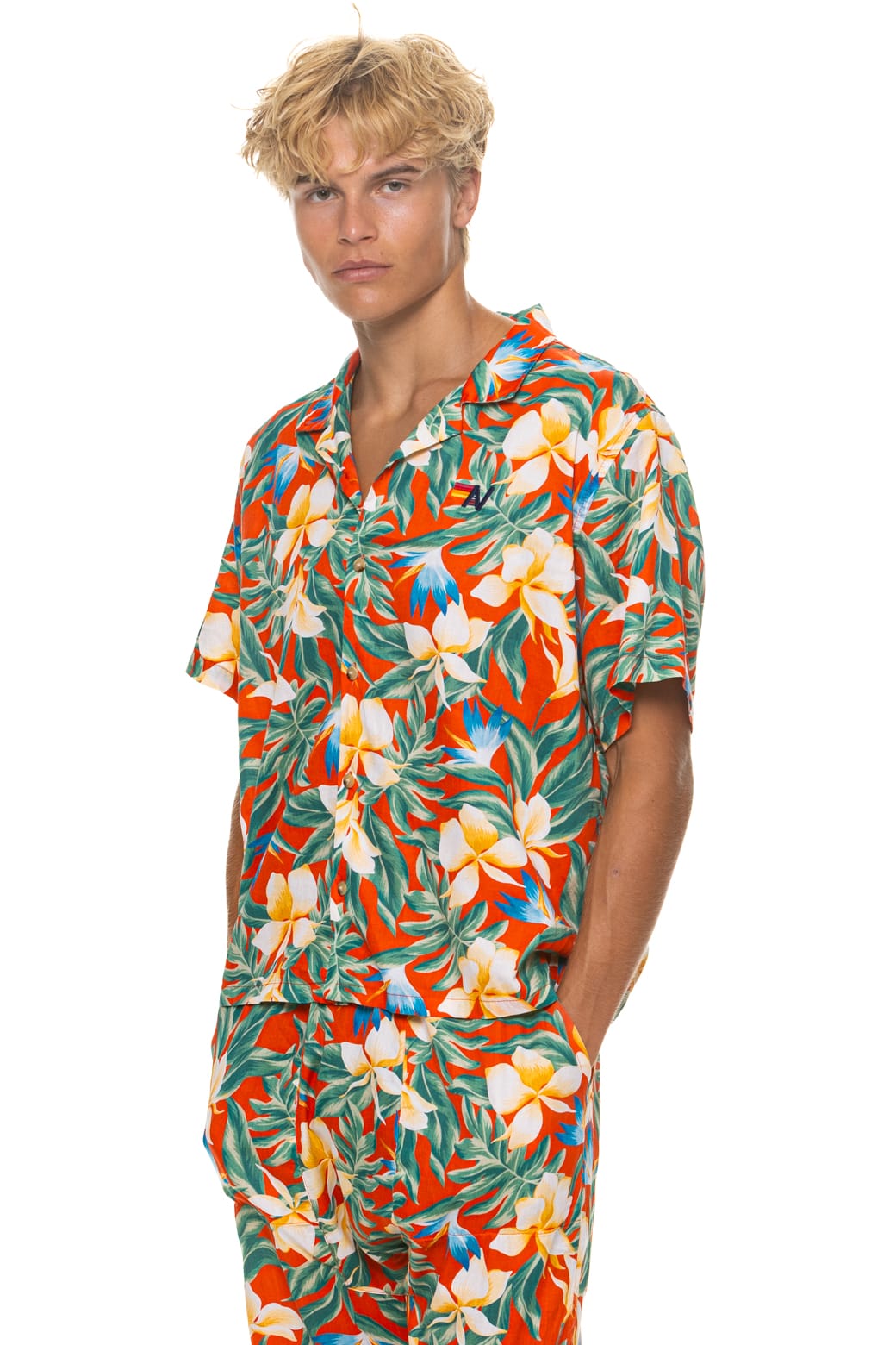 UNISEX COTTON LUXE POPLIN RESORT SHIRT - RED // KAUAI - Image 4