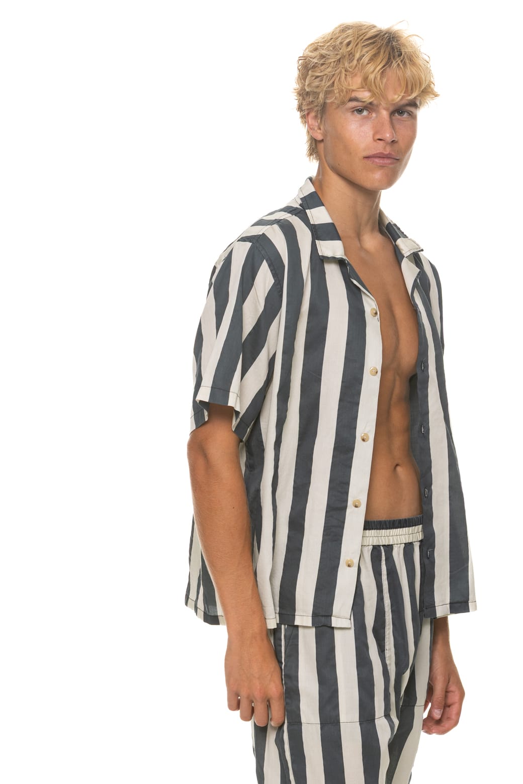 UNISEX COTTON LUXE POPLIN RESORT SHIRT - VINTAGE BLACK // STRIPE - Image 10