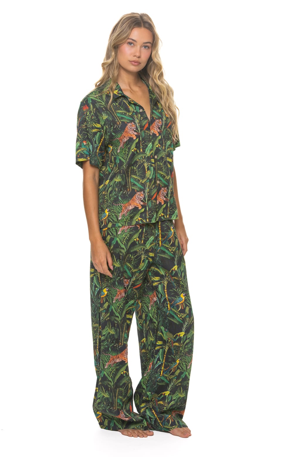 UNISEX COTTON LUXE POPLIN RESORT SHIRT - VINTAGE BLACK // JUNGLE - Image 9