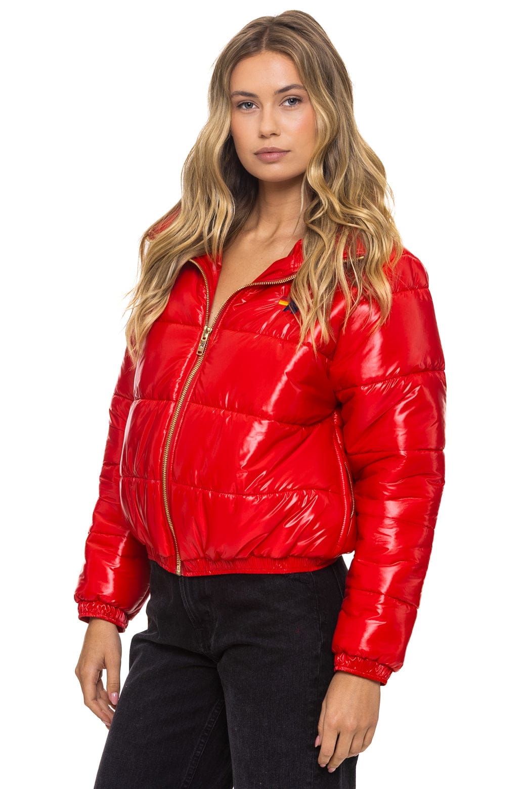 BOLT LUXE APRES PUFFER JACKET - GLOSSY CHERRY - Image 4