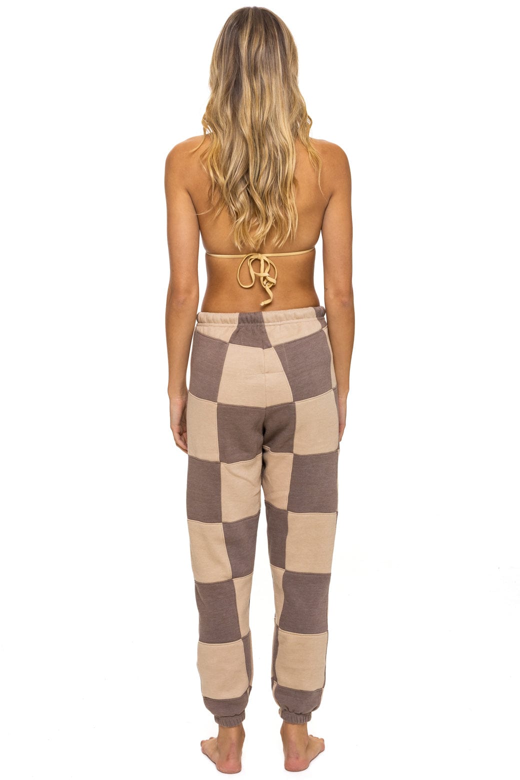 CHECK QUILTED SWEATPANTS - SAND // TAUPE - Image 4